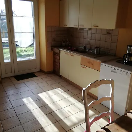 Holiday home Belle Demeure Avec Espaces Verts Gauriac