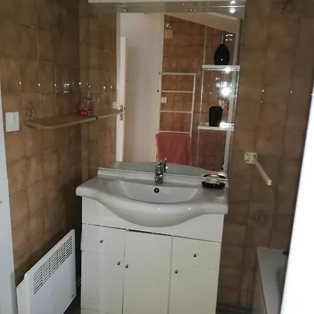 Holiday home Belle Demeure Avec Espaces Verts *