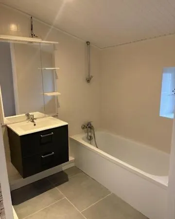 Belle Demeure Entierement Renovee Semesterbostad