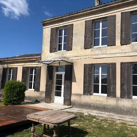 Belle Demeure Entierement Renovee Semesterbostad Gauriac